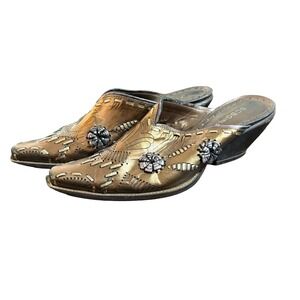 BCBGirls Metallic Bronze Western Mules Whipstitch Floral Wedge Clogs Womens 37